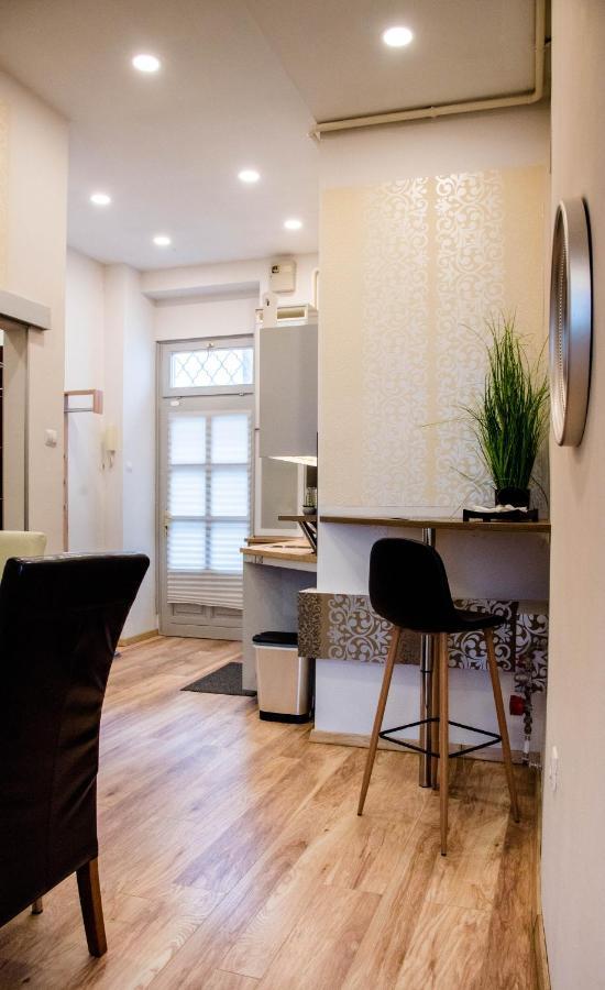 Molnar Apartment Cozy City Center Retreat For 2 Ac & Perfect Location! Budapest Exteriör bild