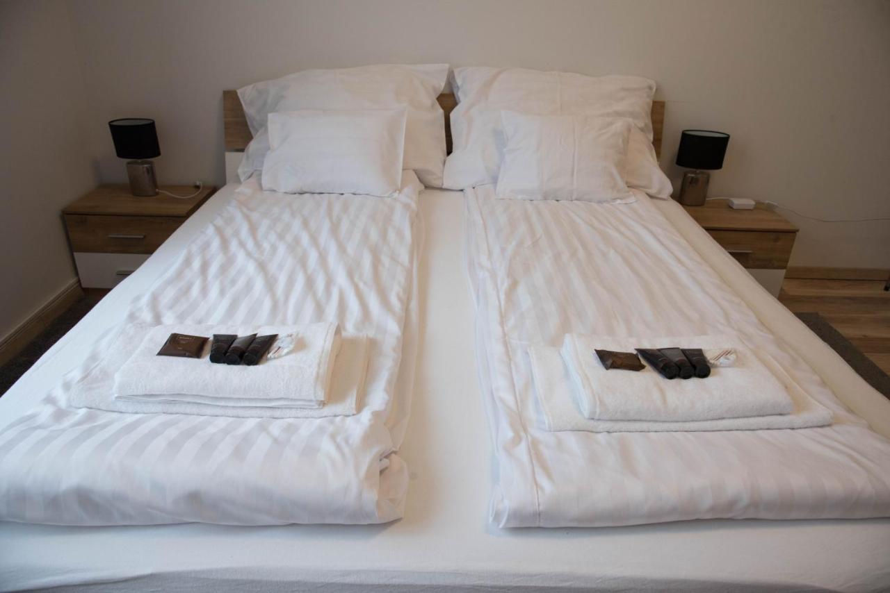 Molnar Apartment Cozy City Center Retreat For 2 Ac & Perfect Location! Budapest Exteriör bild