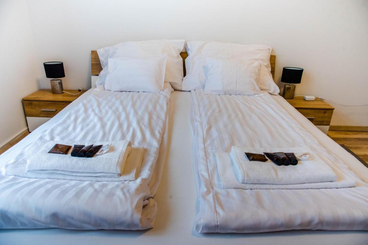 Molnar Apartment Cozy City Center Retreat For 2 Ac & Perfect Location! Budapest Exteriör bild